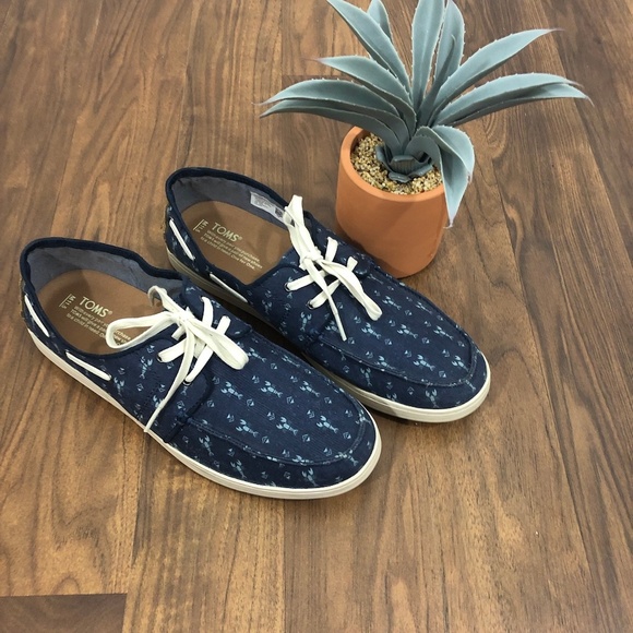 Toms Other - TOMS Culver Boat Shoe Blue Lobster Print 11.5
